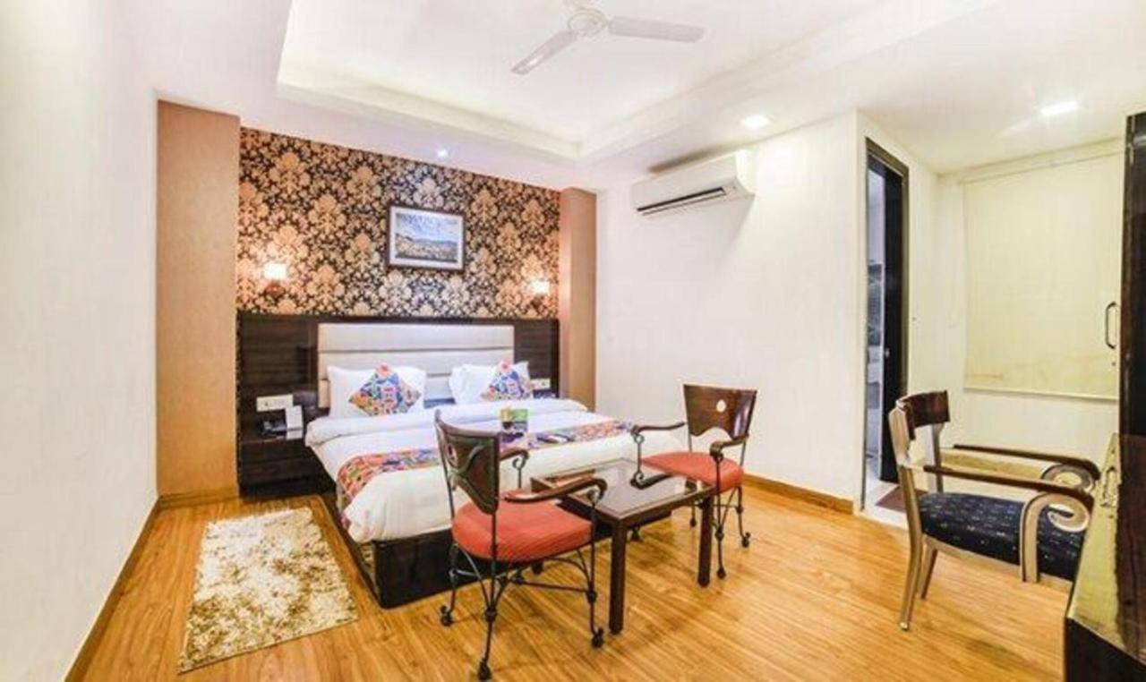 Hotel Fabhotel Galaxy - Nr Patel Nagar Metro Delhi (National Capital Territory of India)